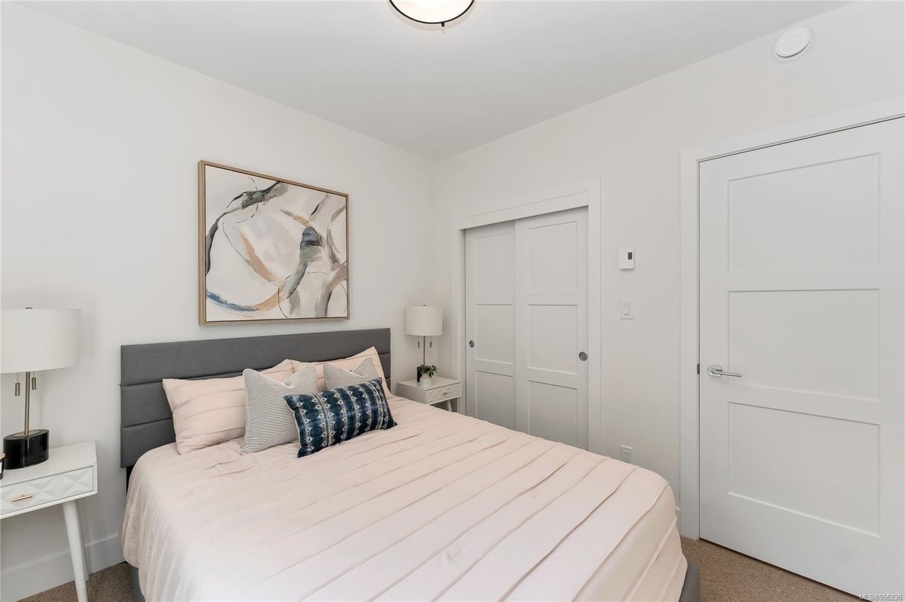 101 C-1224 Richardson St, Victoria