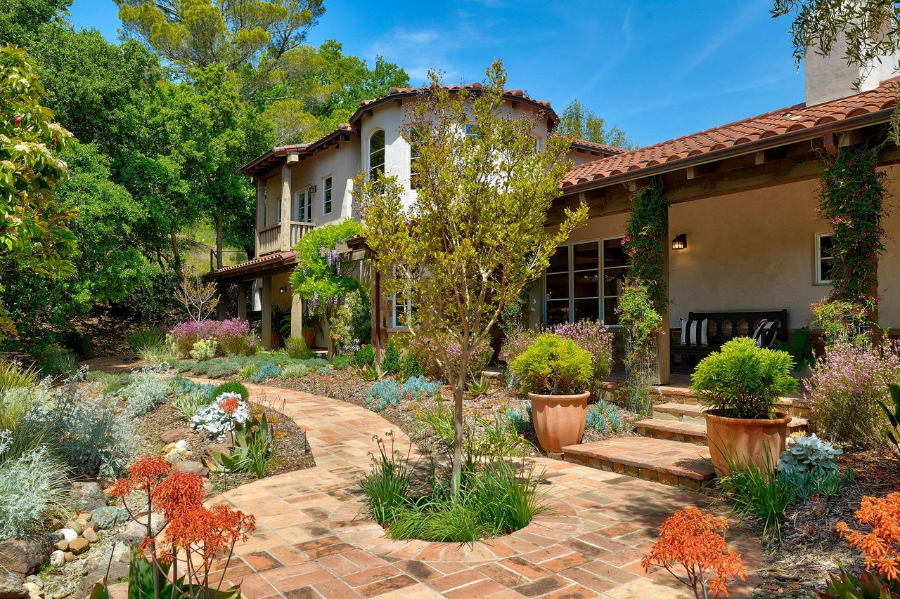 25 Martling Road, San Anselmo