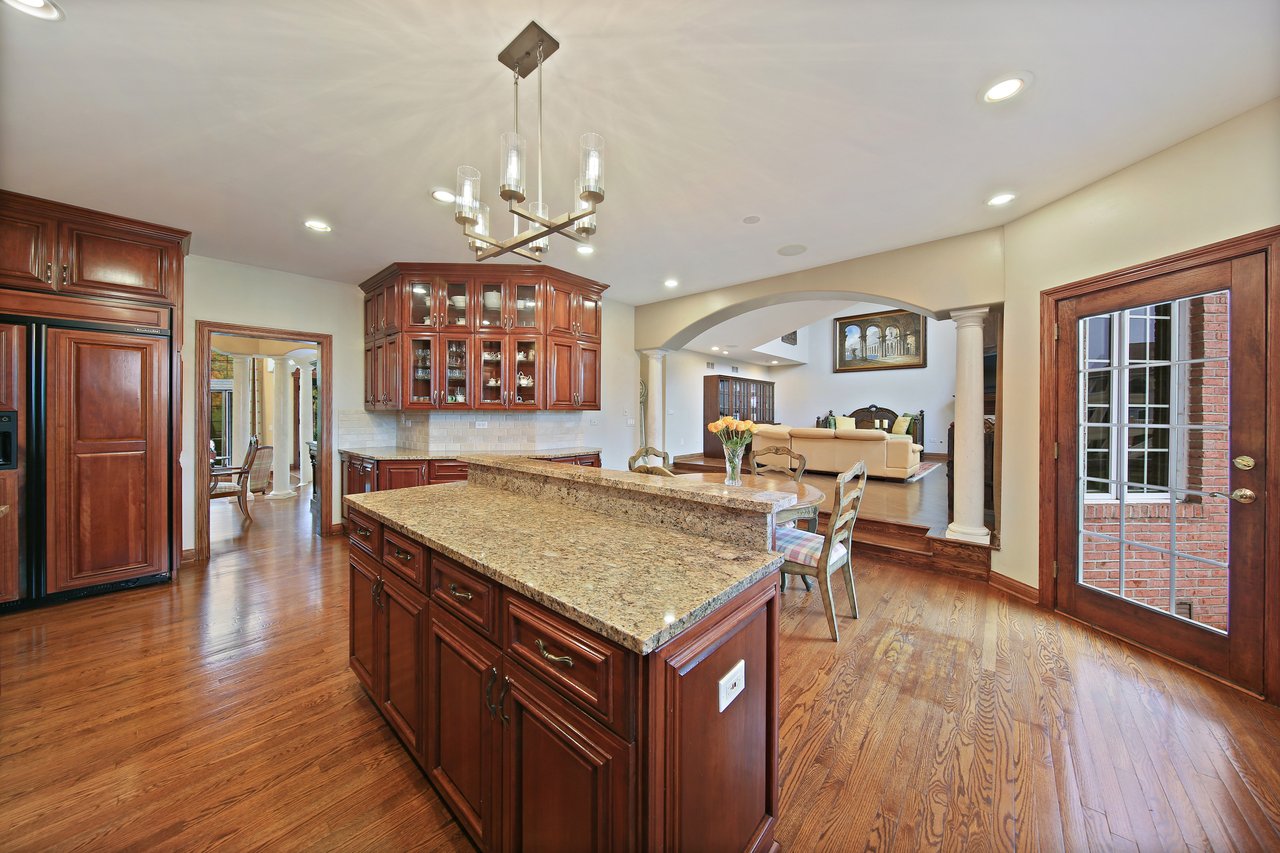 9295 Cascade Cir