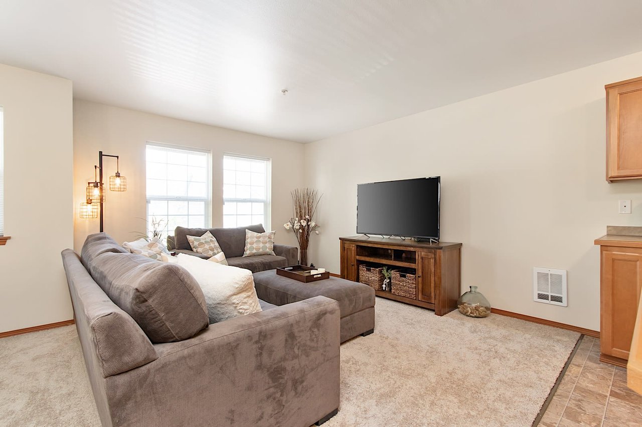 Design Efficiency In Practice / Midland Townhome Condo