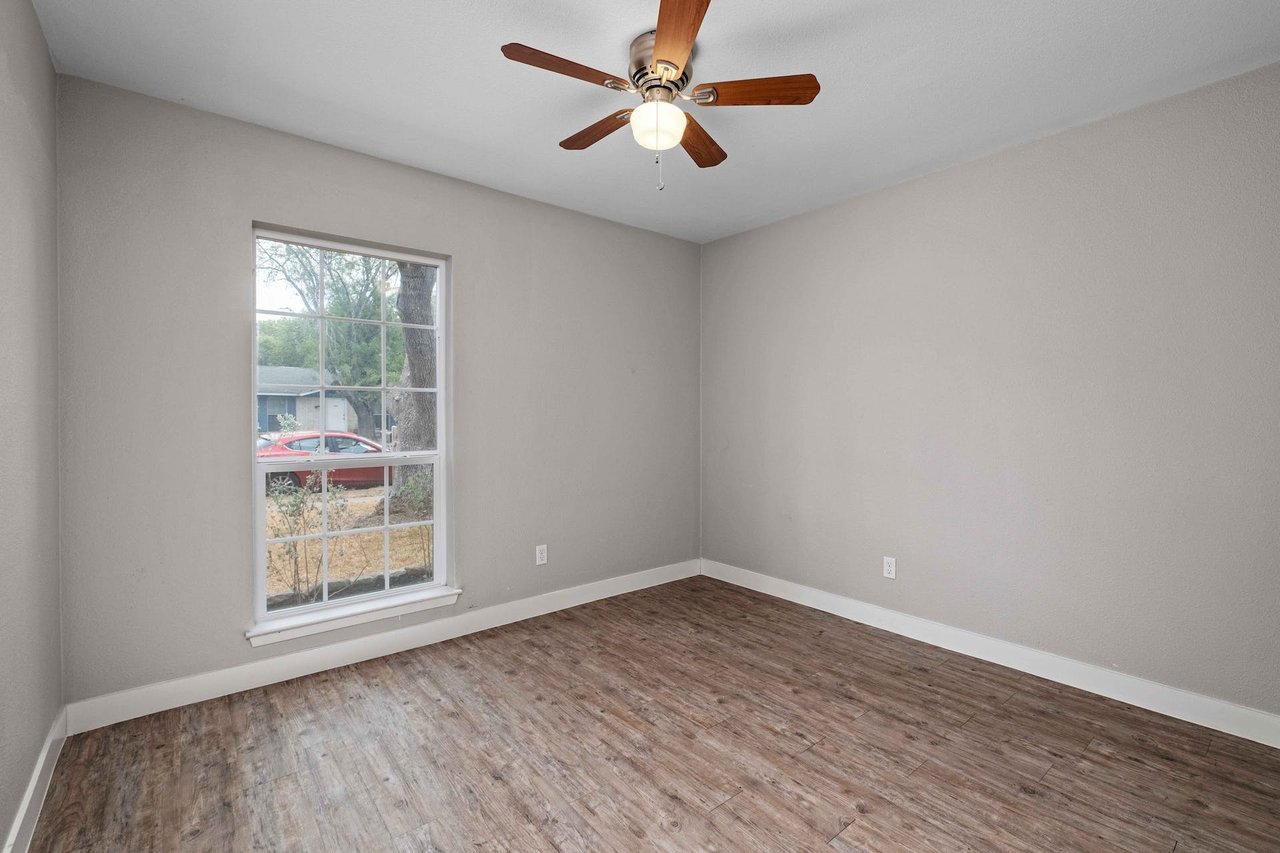 4906 Brassiewood Dr, Austin, Texas 78744