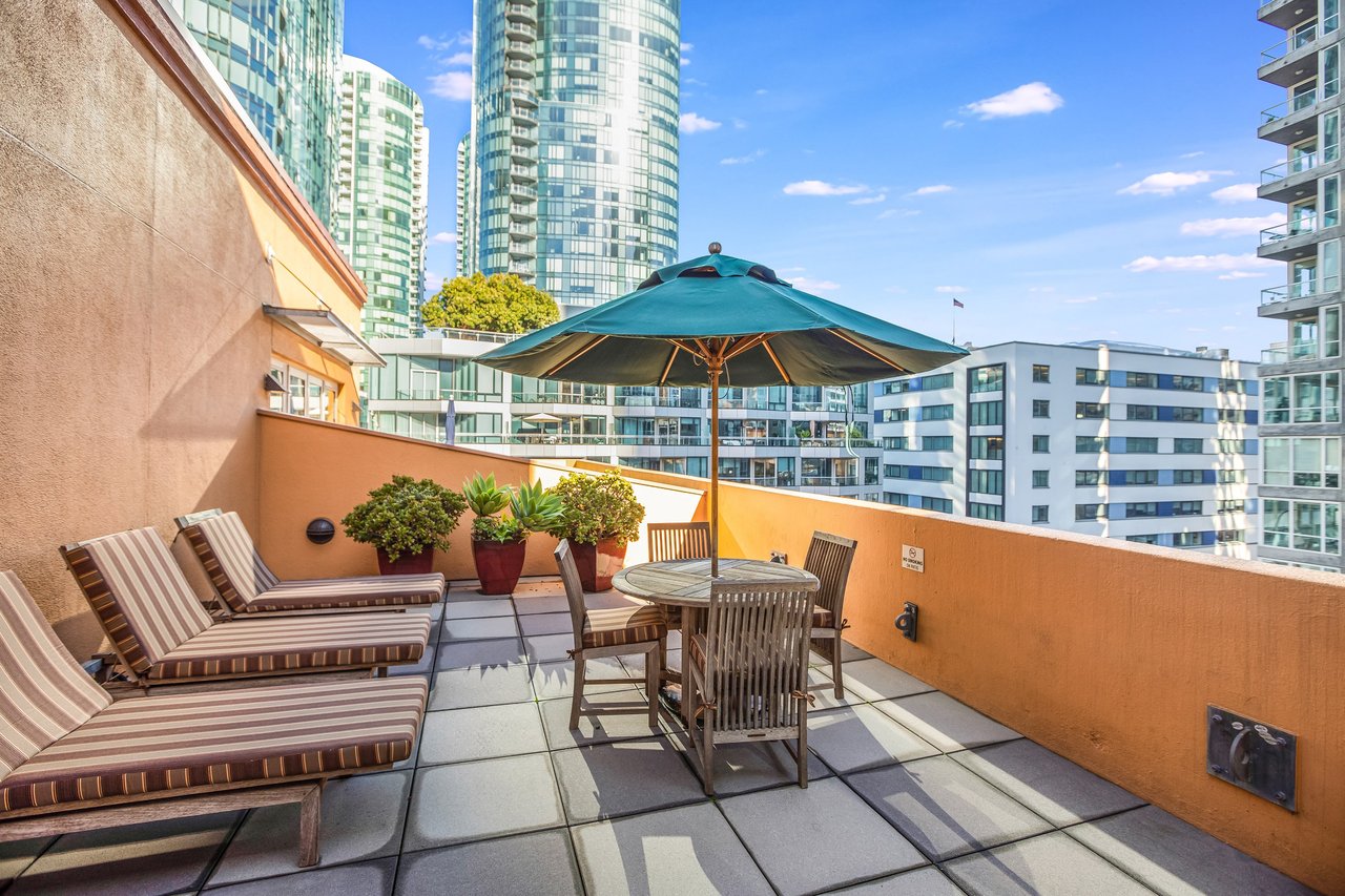Designer Renovation at Embarcadero Lofts