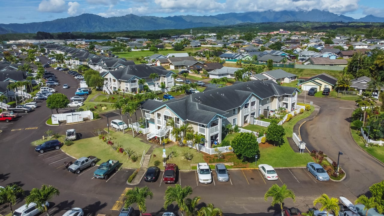 Kauai Real Estate, Helicopter Crashes On Kauai, Kauai Real Estate Year To Date 2022 vs 2021
