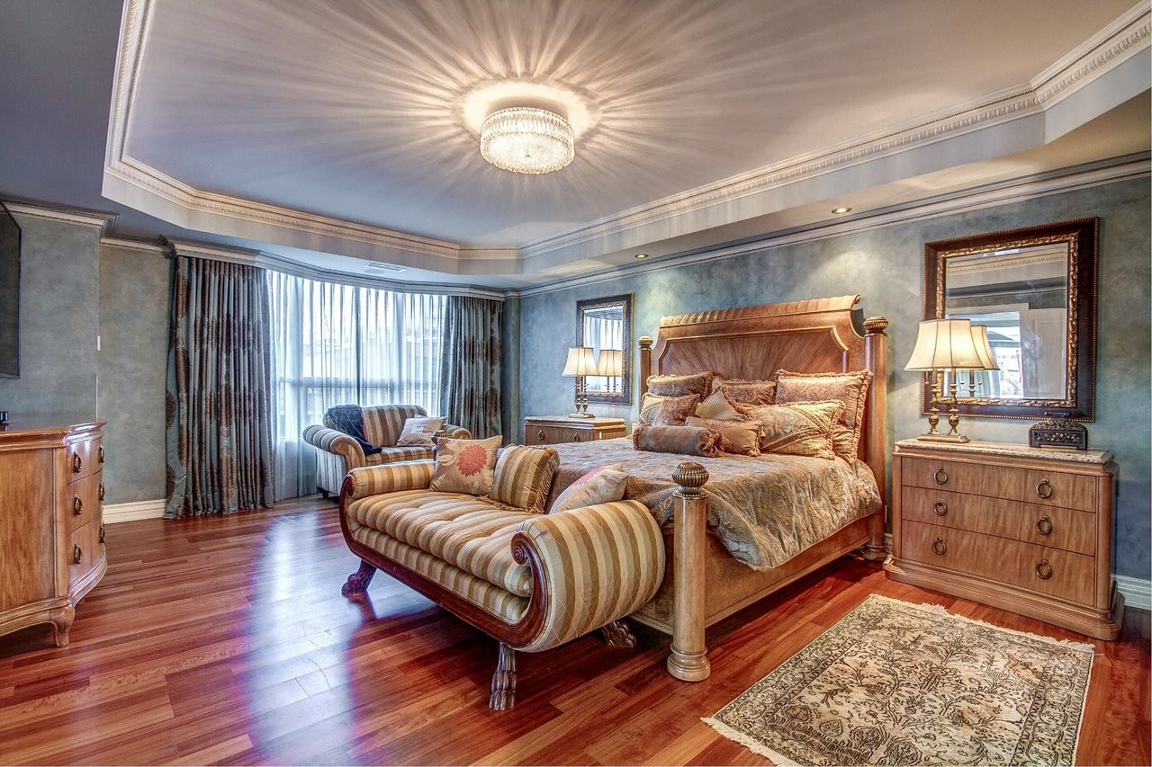 68 Yorkville Rd