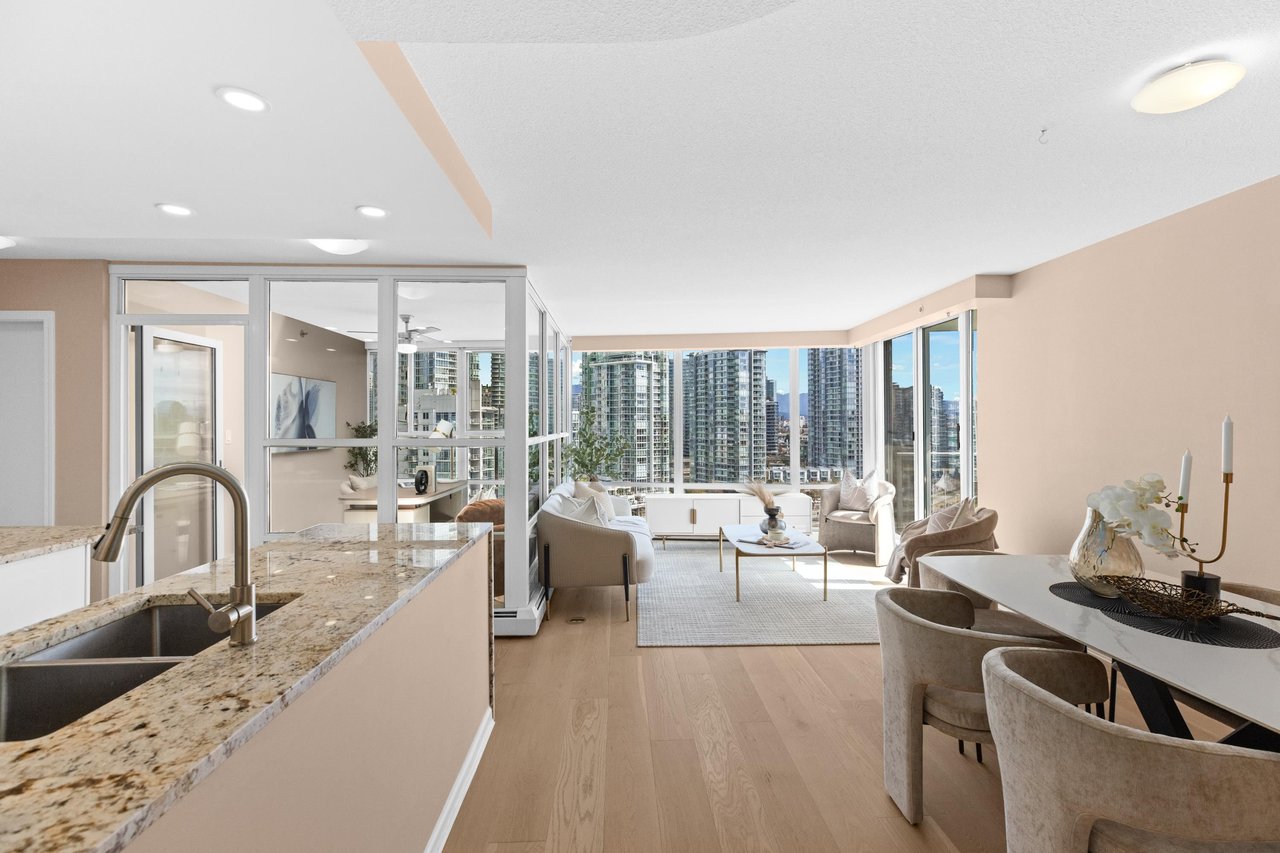 1601-1228 Marinaside Cres