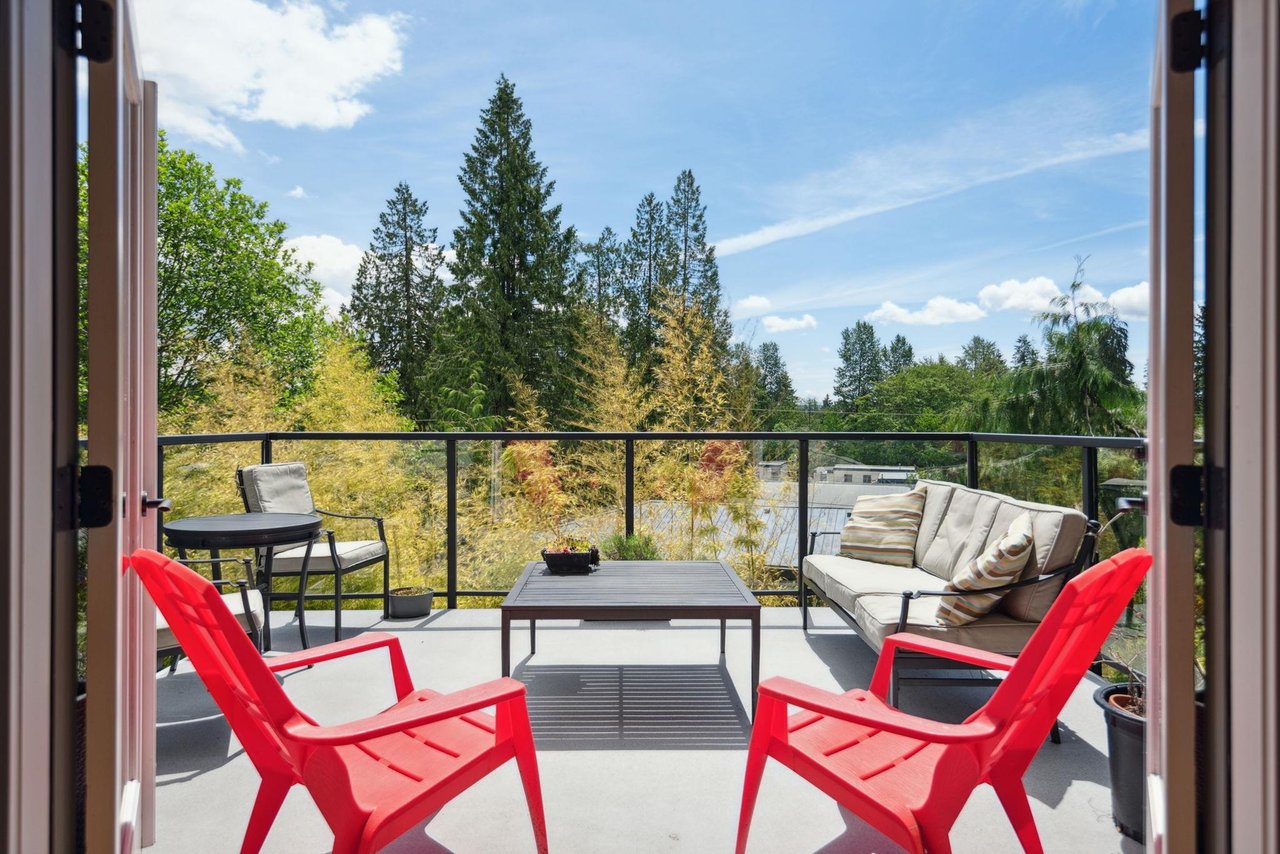 1253 Bracknell Cres