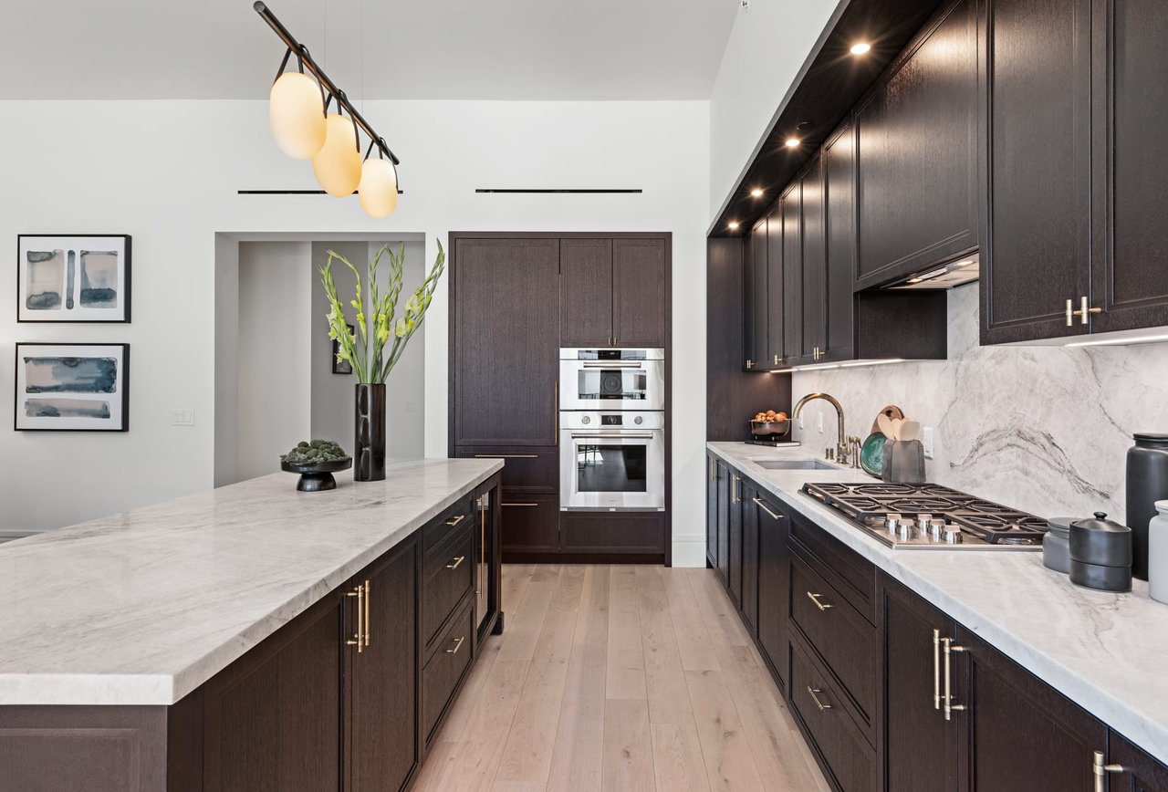 288 Pacific Ave., #5E