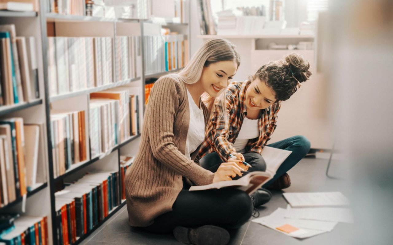 Hood River Library's Rich Resources