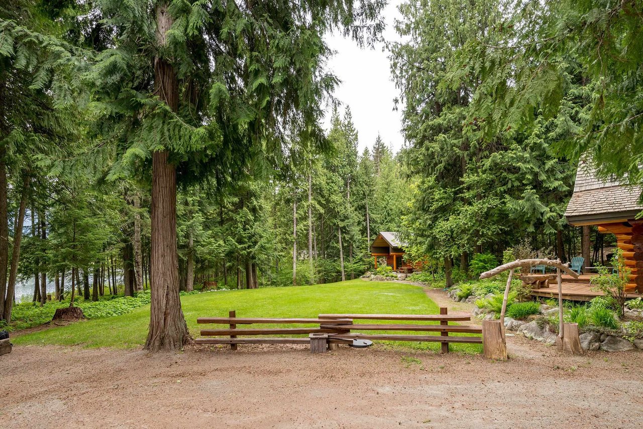 1702 Reid Rd