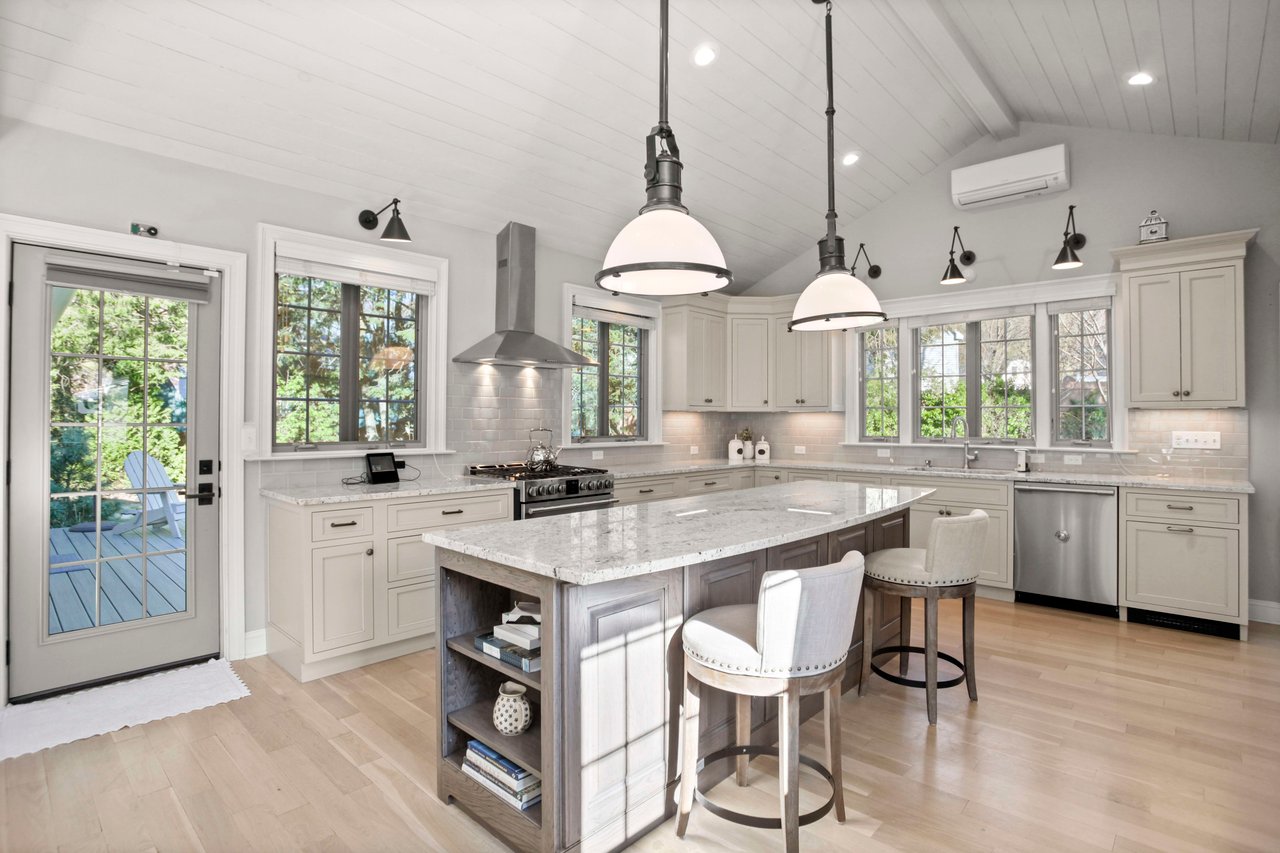 111 Toll House Lane, Fairfield