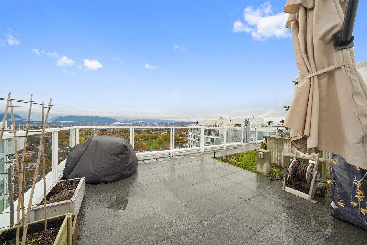 PH1-2221 E 30th Avenue, Vancouver
