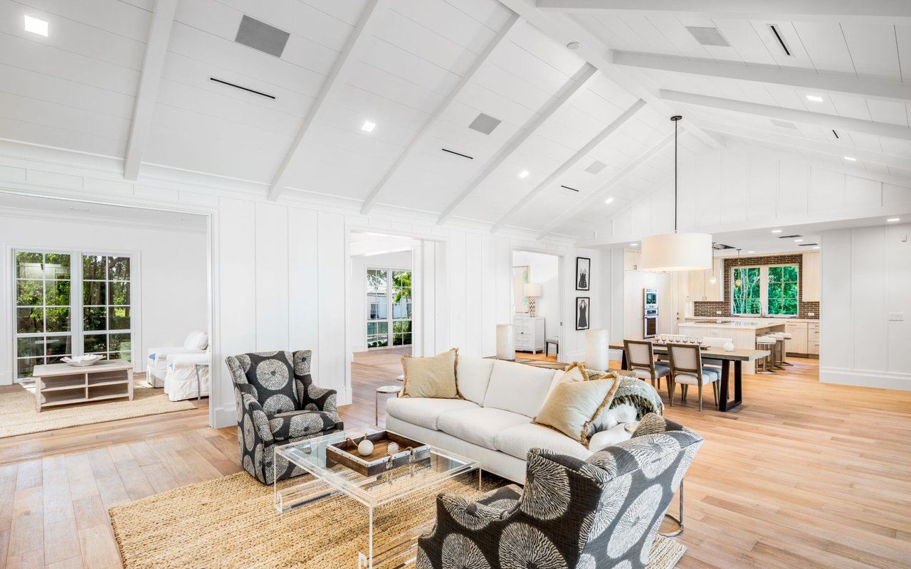 3133 Polo Dr