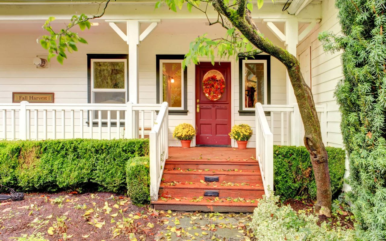 Selling Your Home in the Fall? Use These Tips