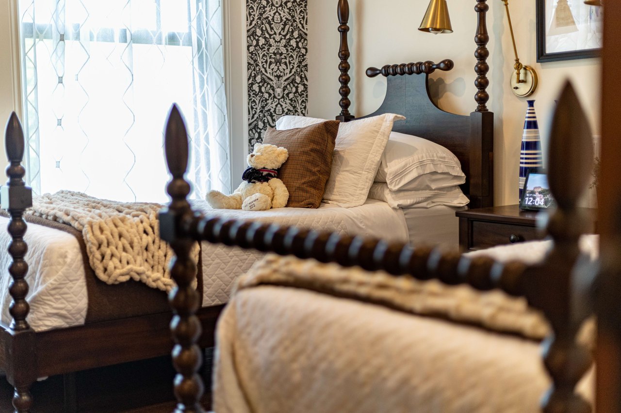 World Class Luxury in the Heart of 1000 Islands