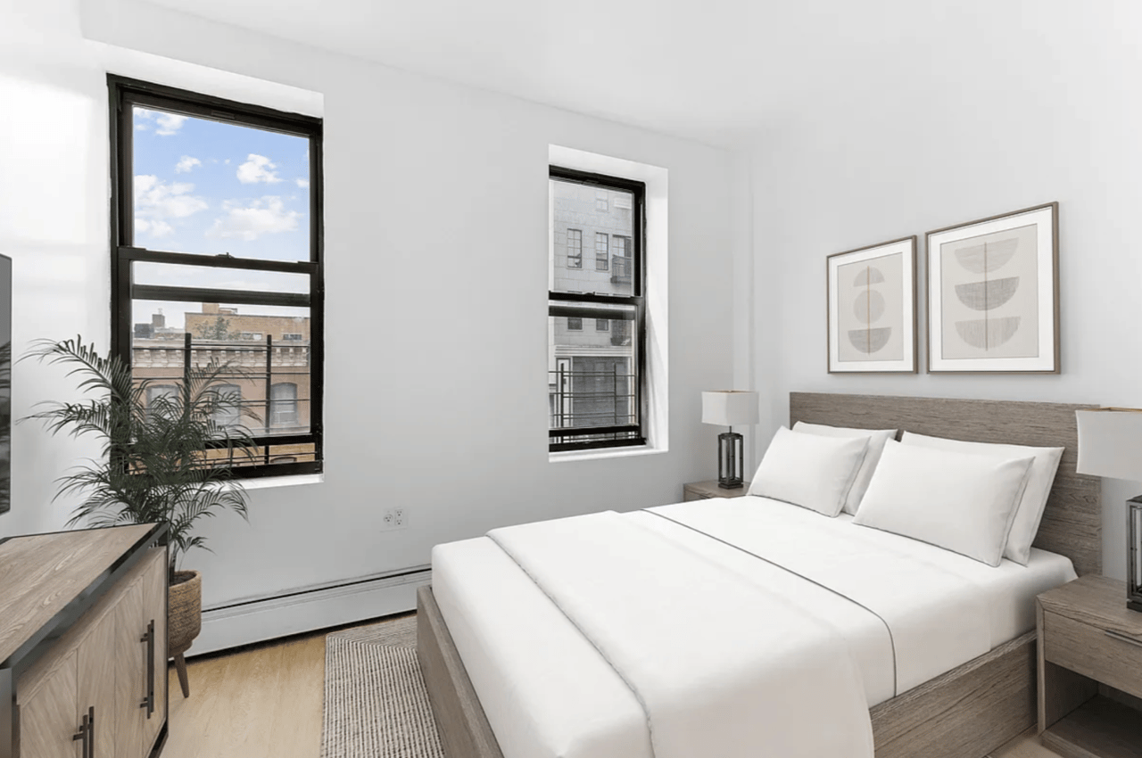 879 Dekalb Avenue, Apt 2