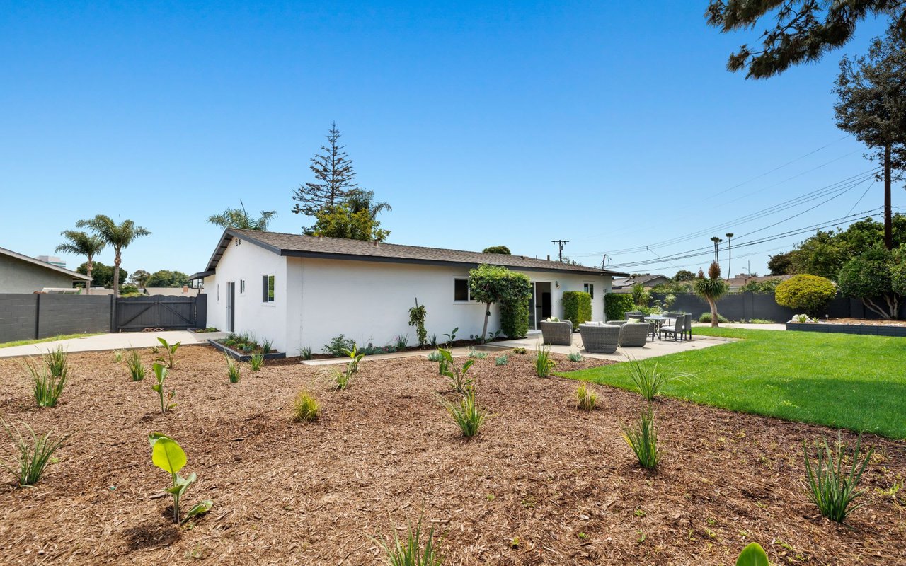 16641 Nile Circle