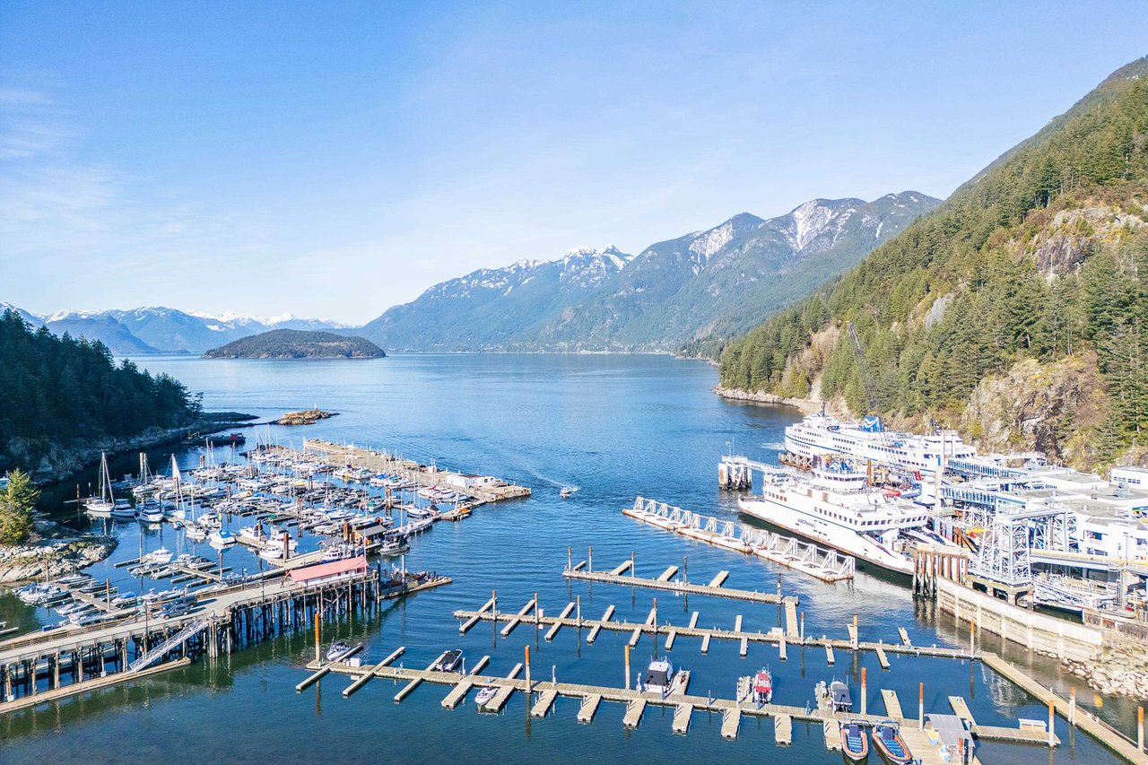 5383 Howe Sound