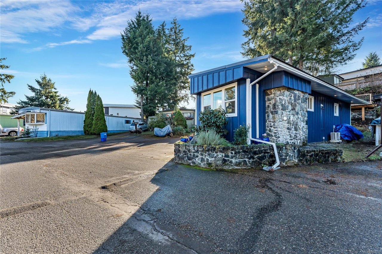 22-2807 Sooke Lake Rd
