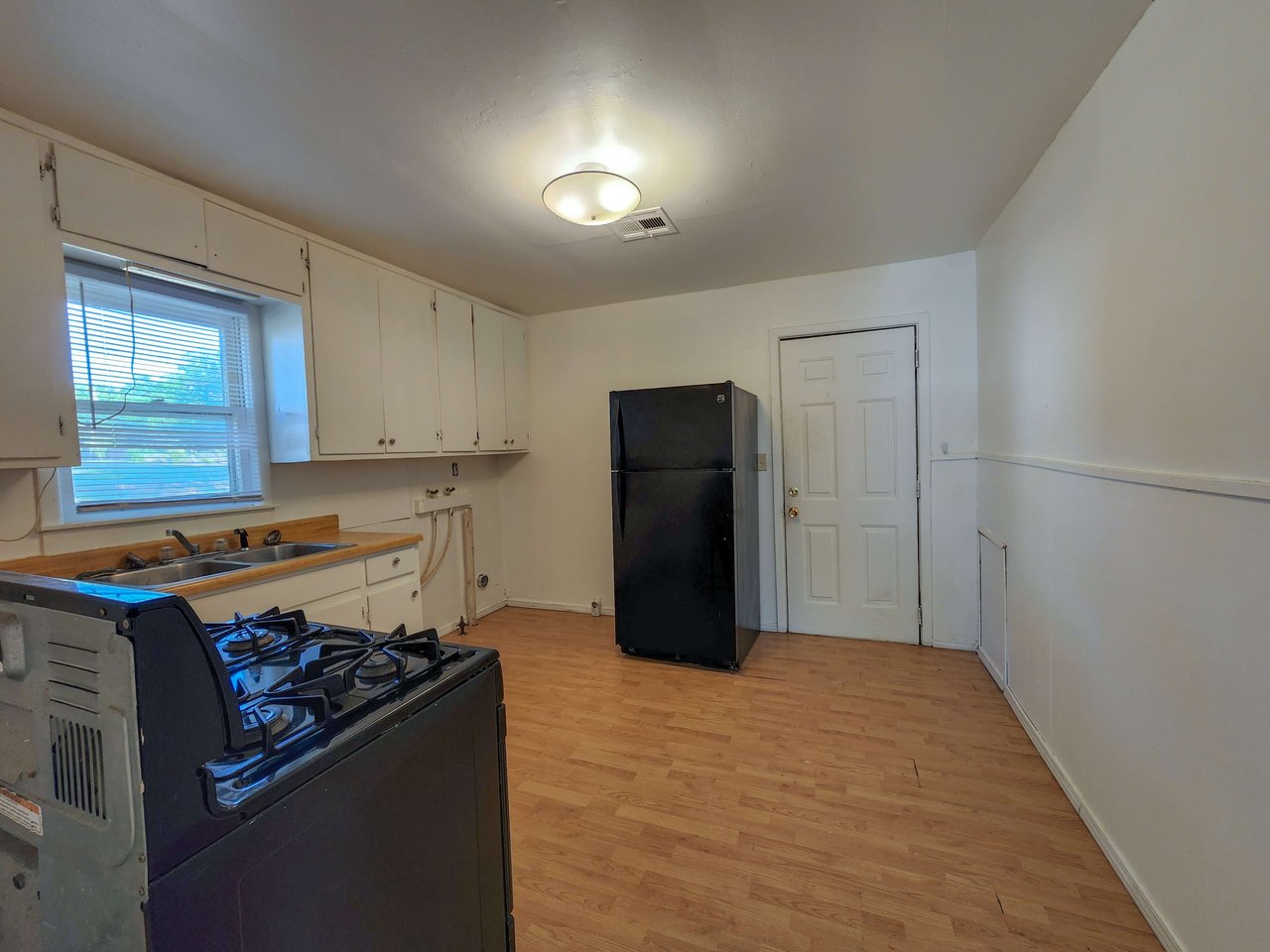 617 W Maple St.