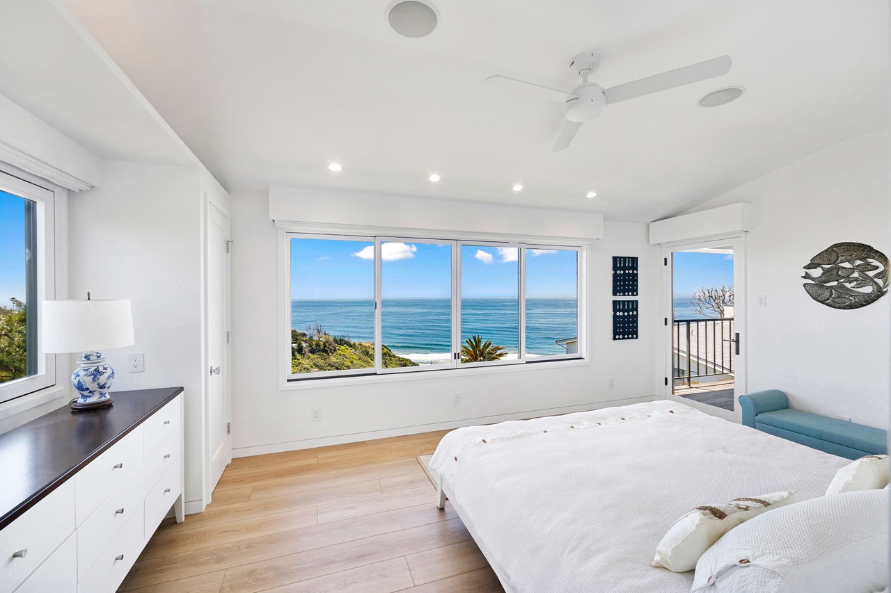 Sensational Bluff Top Malibu Townhome