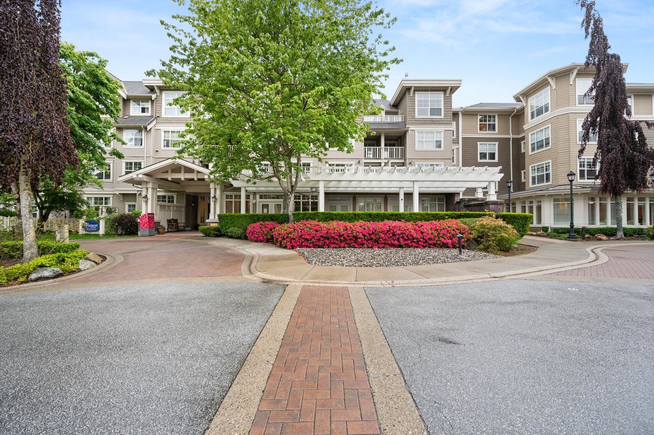 214-960 Lynn Valley Rd