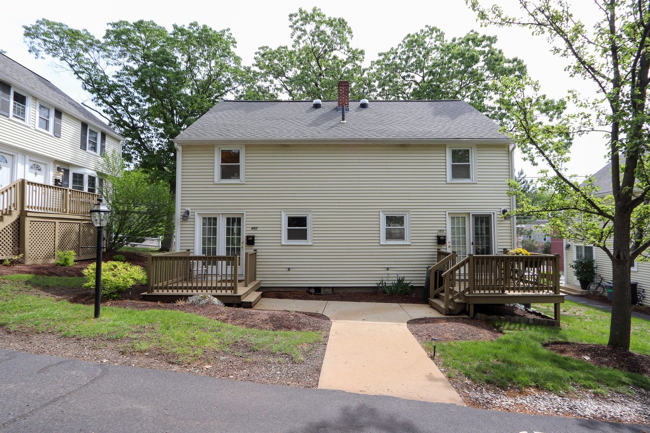482 Summer Street