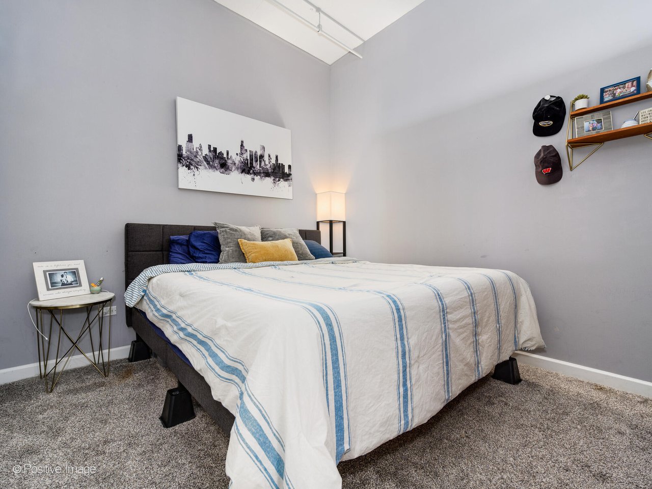 1301 W Madison St (No. 602)