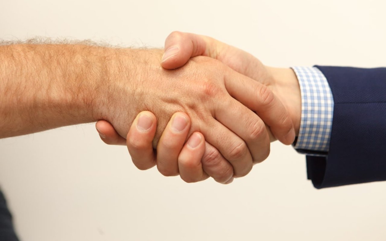 9 Real Estate Negotiation Strategies From An Expert