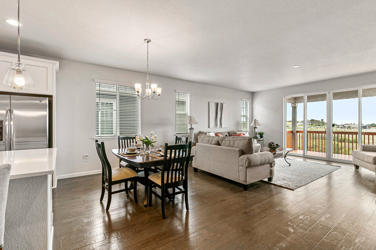 3635 White Rose Loop