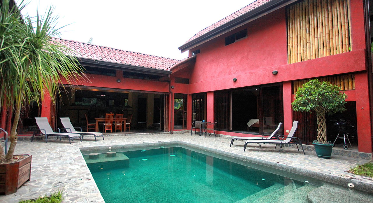 Pool Home Near Surf Break, Santa Teresa, Puntarenas