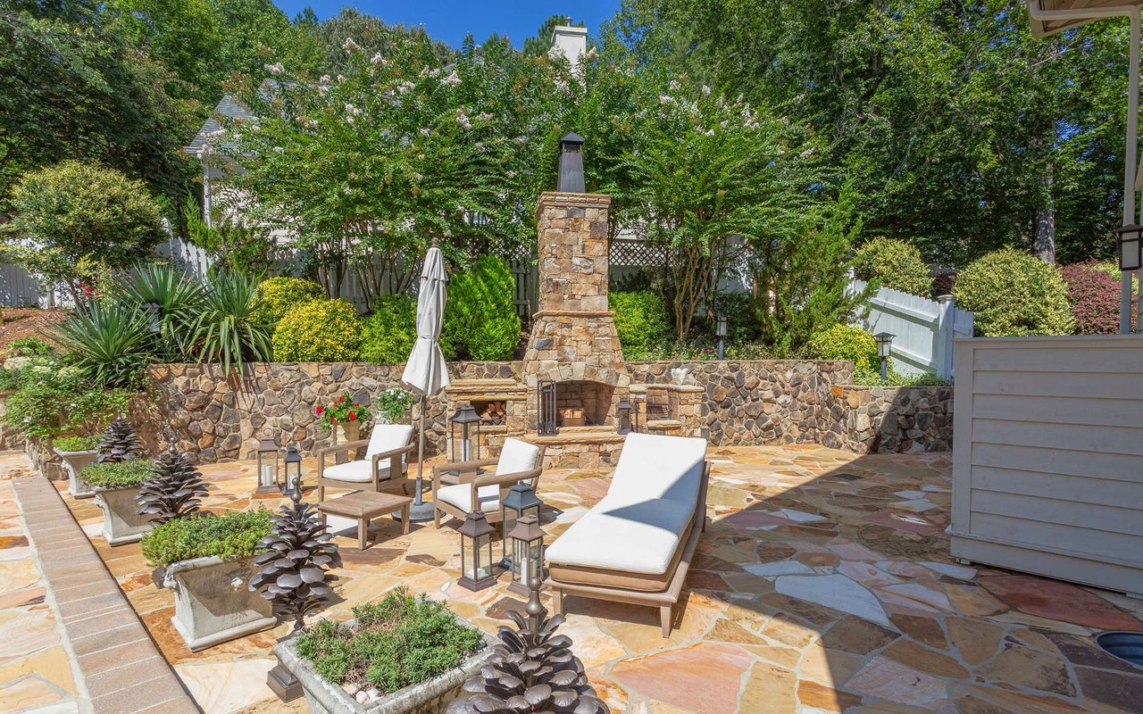 100 Arlen Park Dr