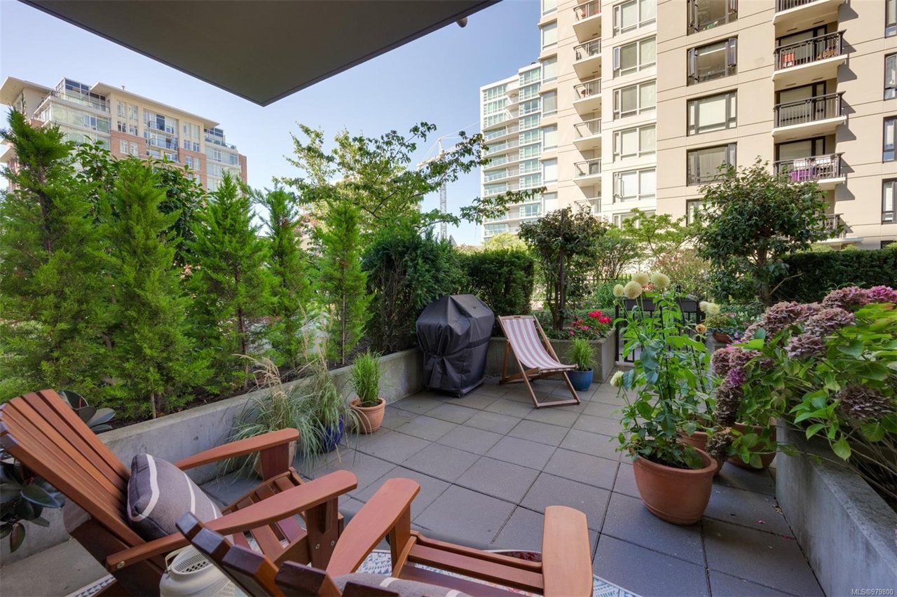 201-788 Humboldt St