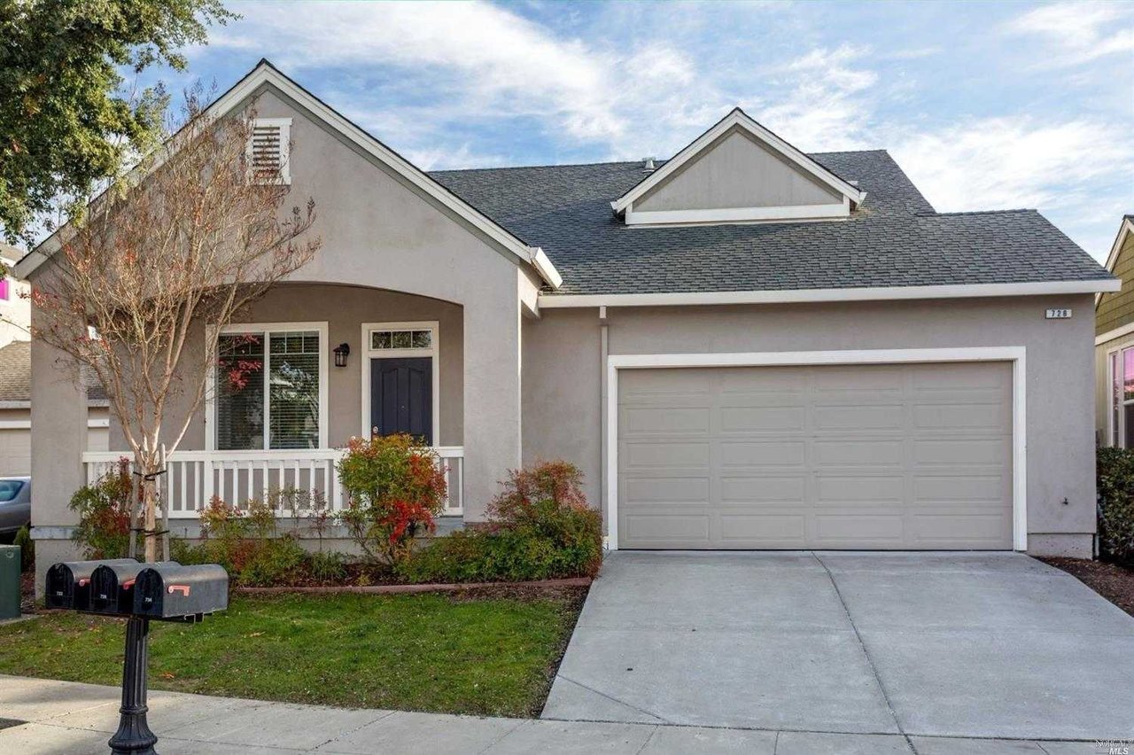 728 Fresno Ave