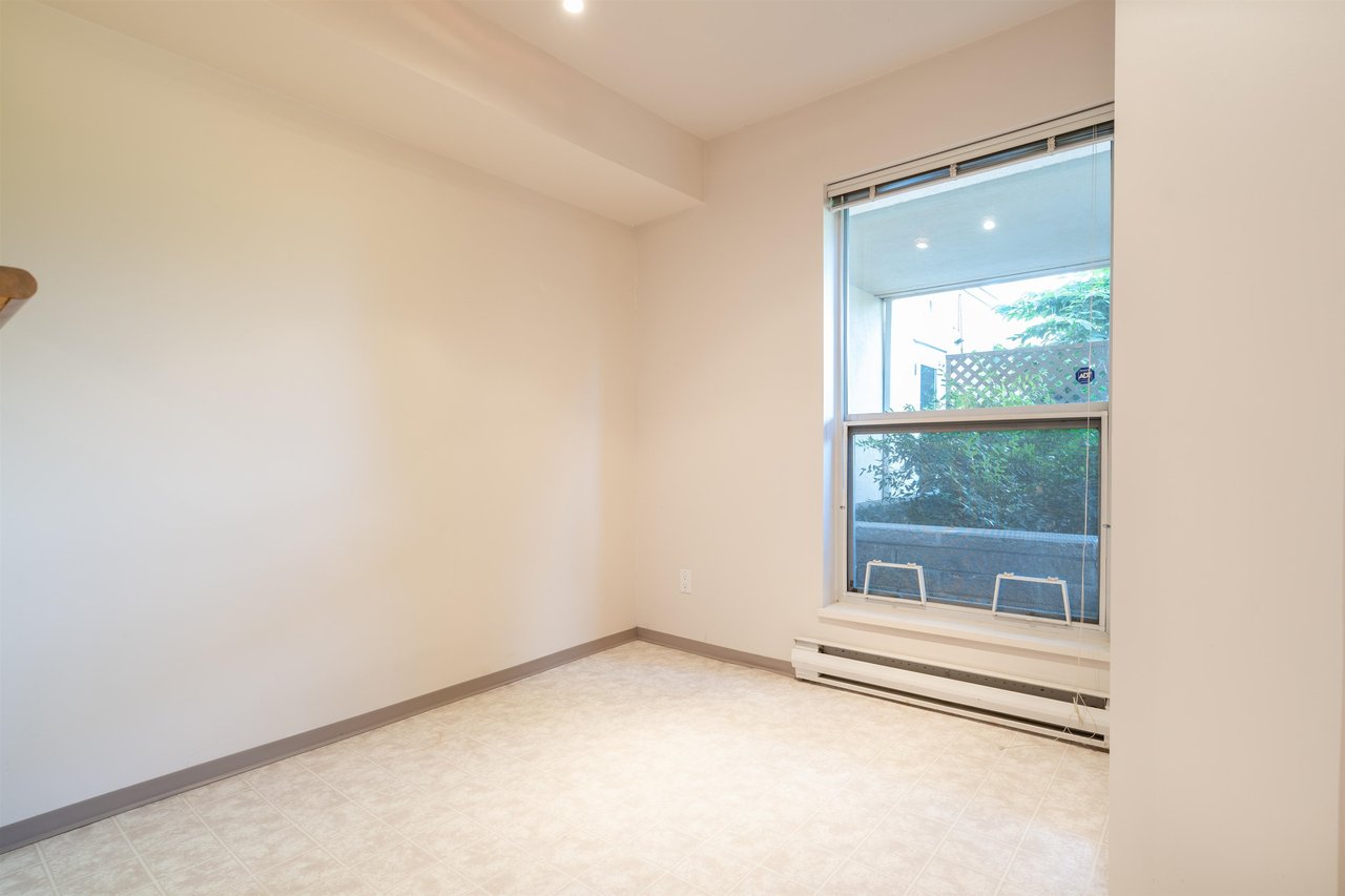 9-9977 138 St