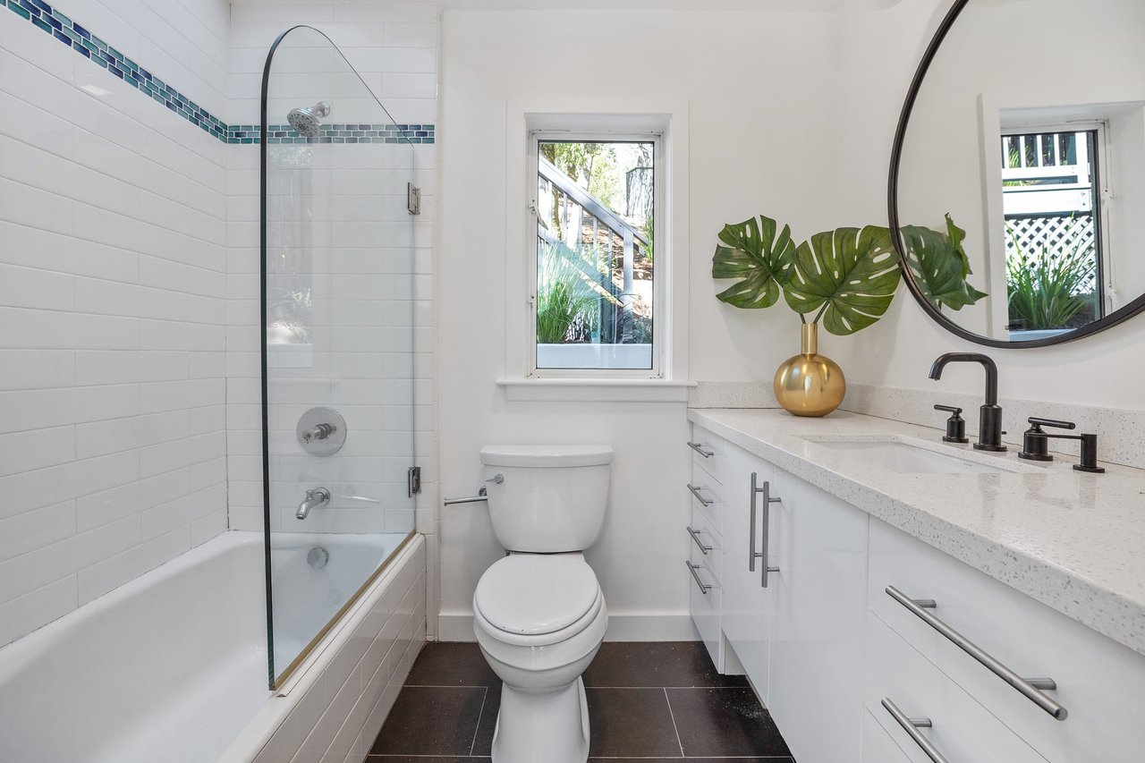 346 Madrone Ave, Larkspur, CA  94939