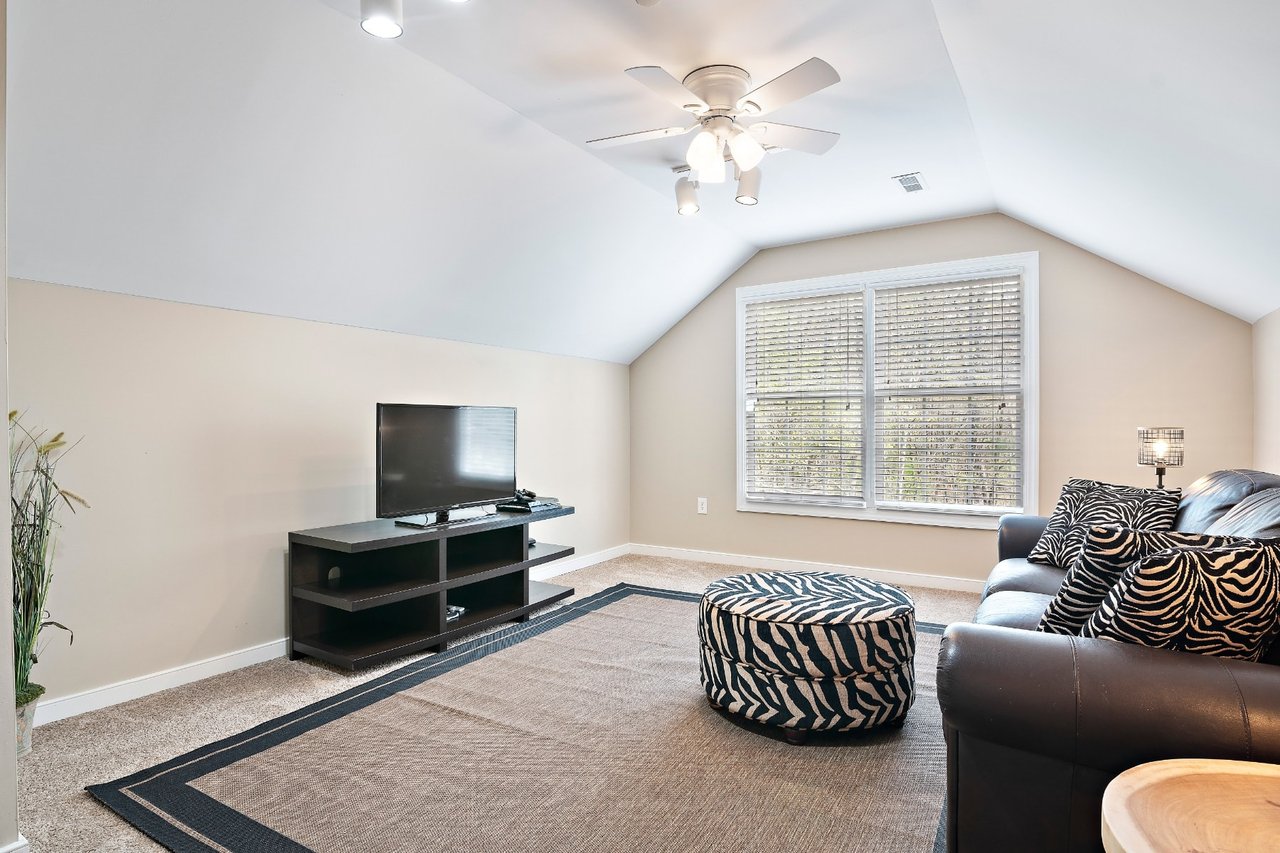 3731 Riverdowns North Drive