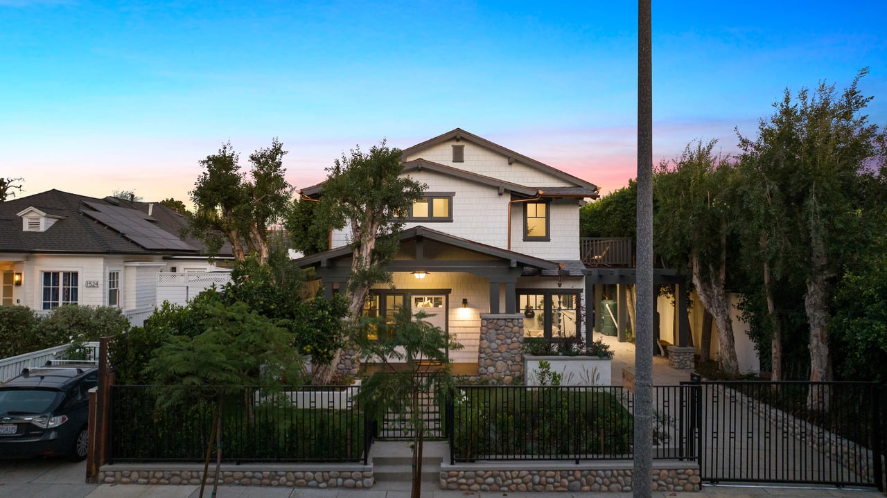 1520 N Sierra Bonita Ave, Sunset Square