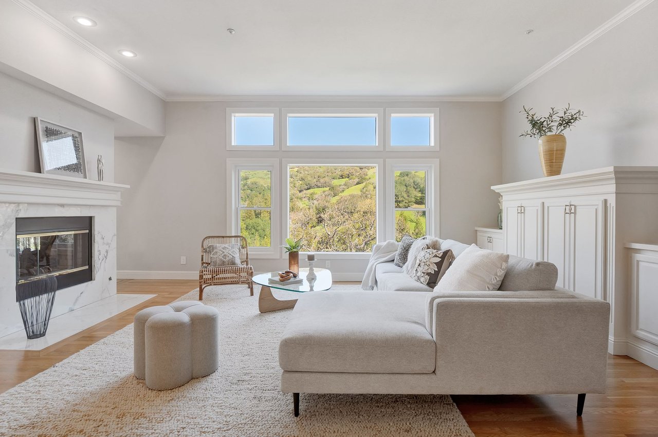 166 Crane Drive, San Anselmo