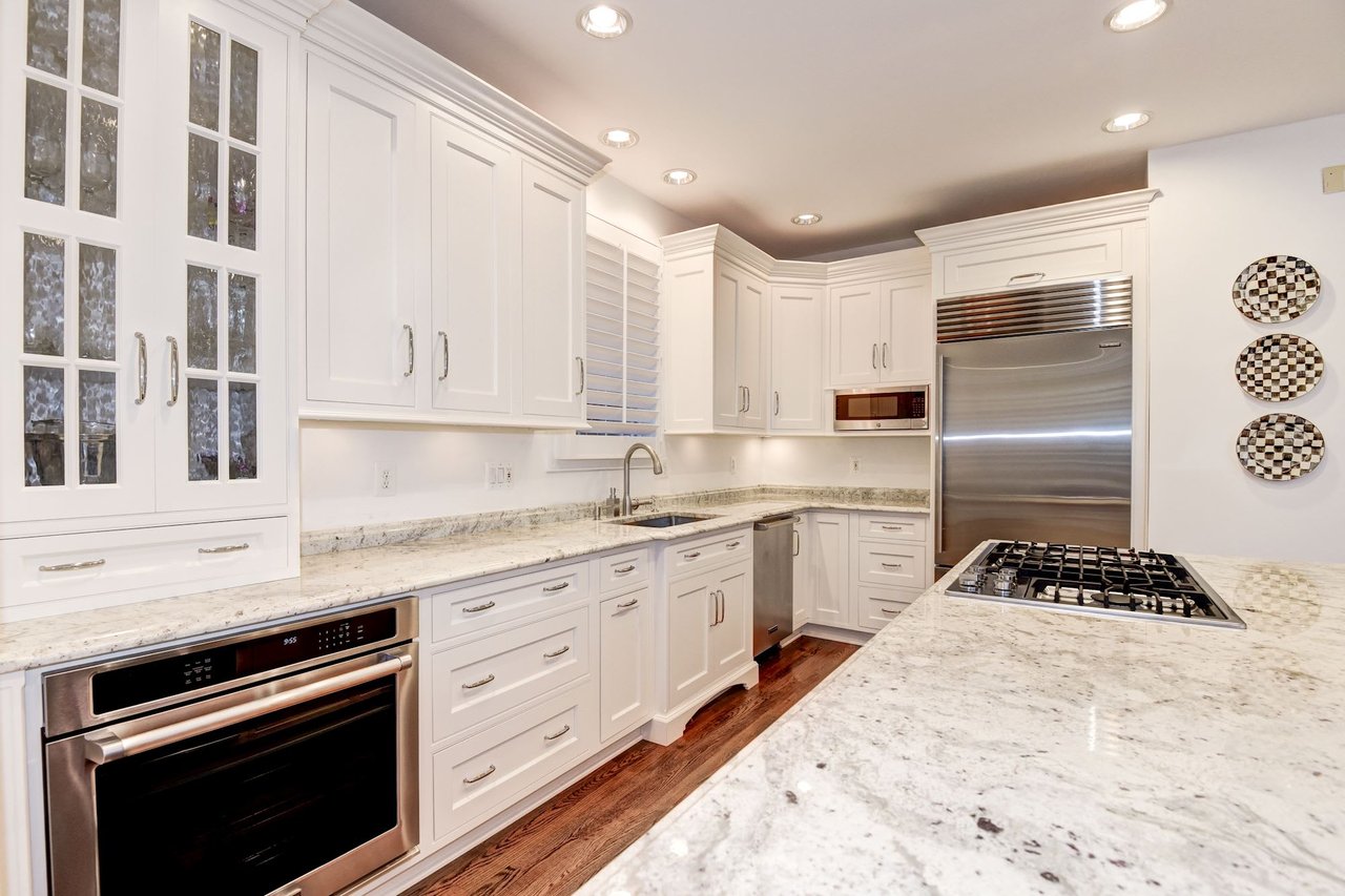 1409 Buena Vista Ave