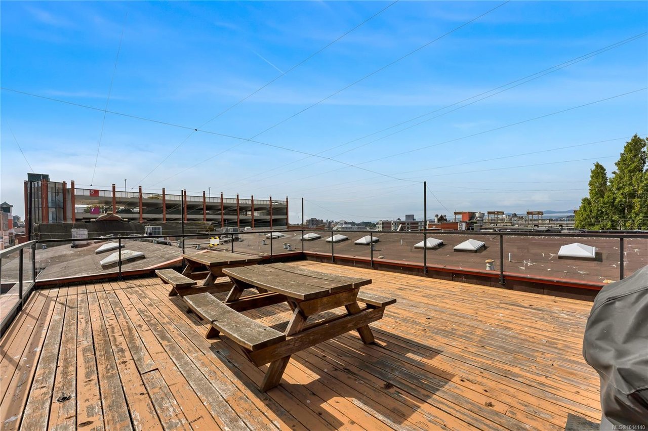 203-562 Yates St, Victoria