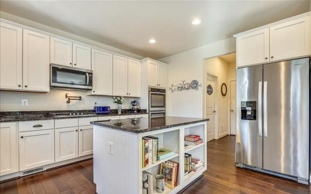 819 Janice Dr