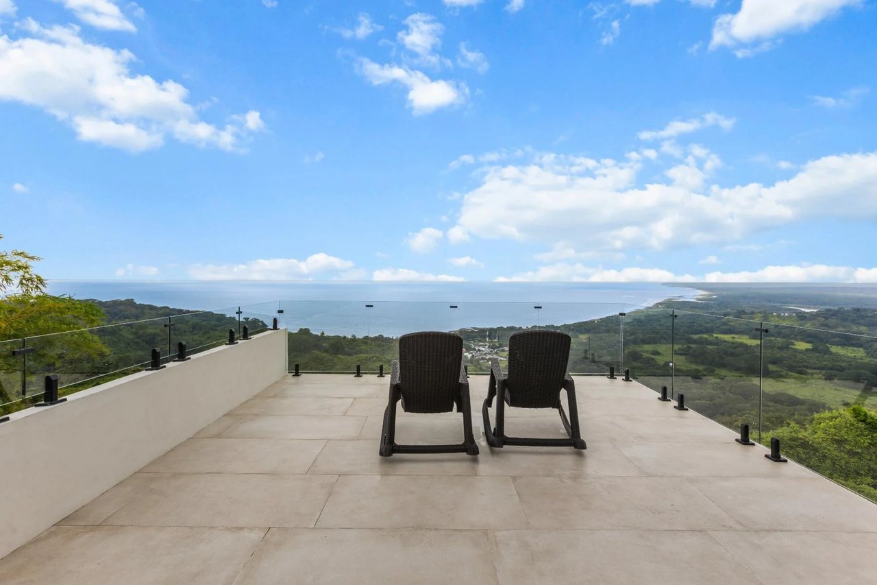 Luxury Ocean View Villa, Jaco, Puntarenas