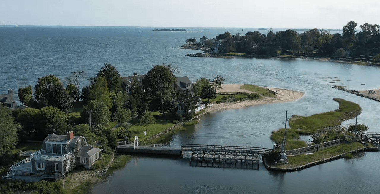 42 and 44 Compo Mill Cove, Westport Presented by Connie Widmann