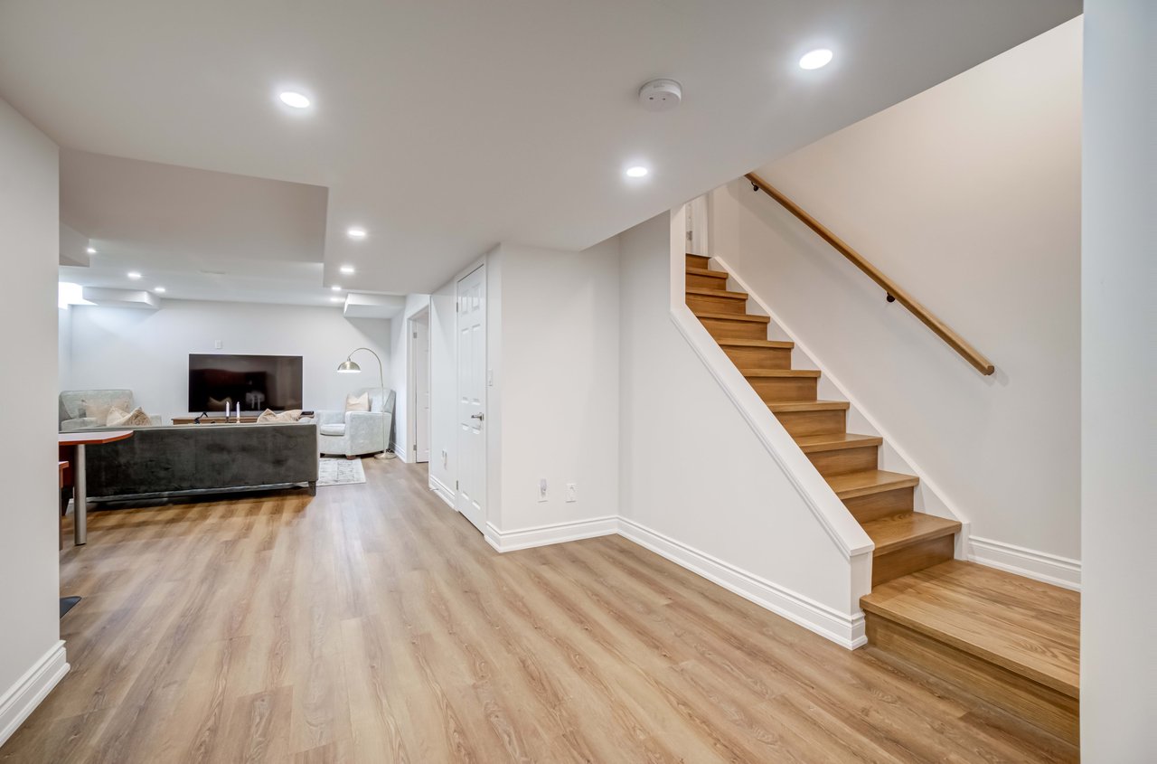 175 John Davis Gate