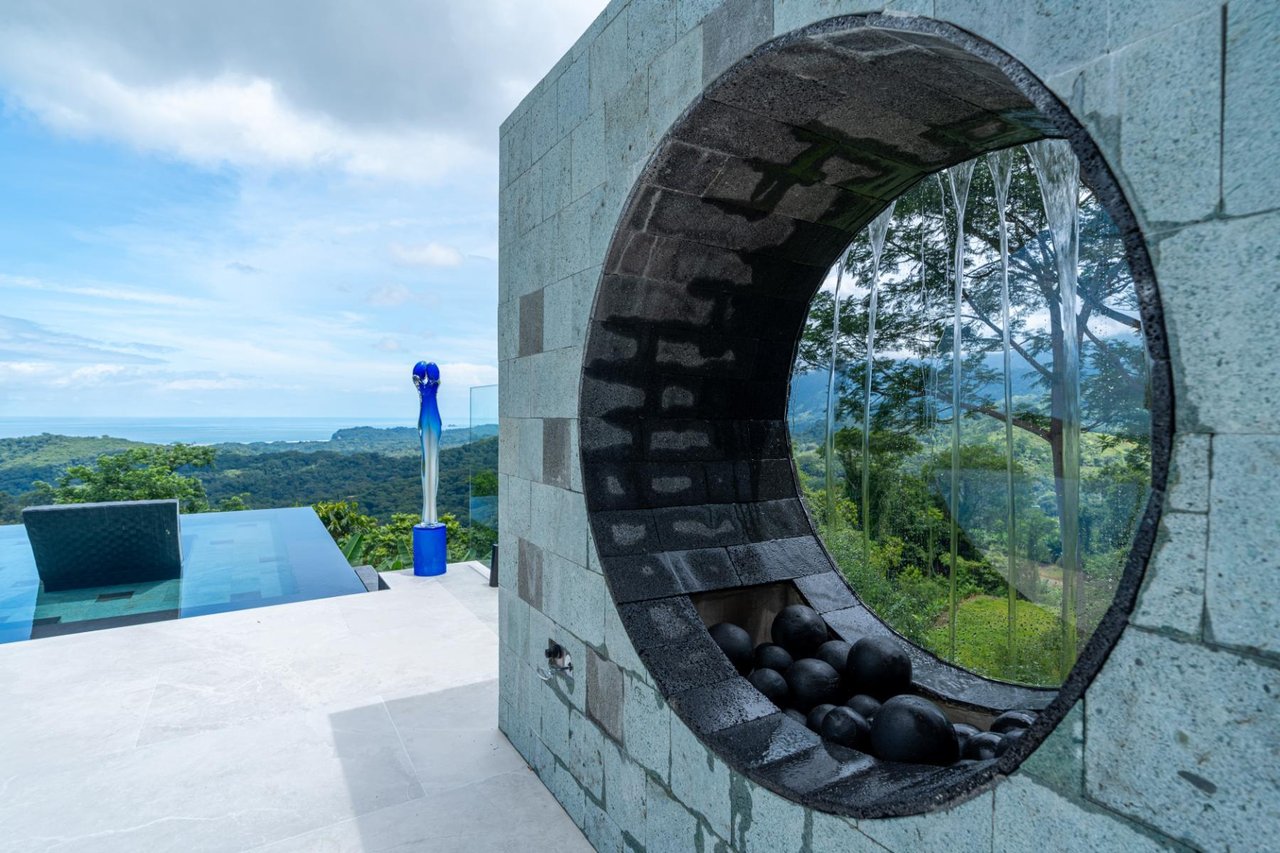 Private Solar Powered Ocean View Villa, Ojochal, Puntarenas