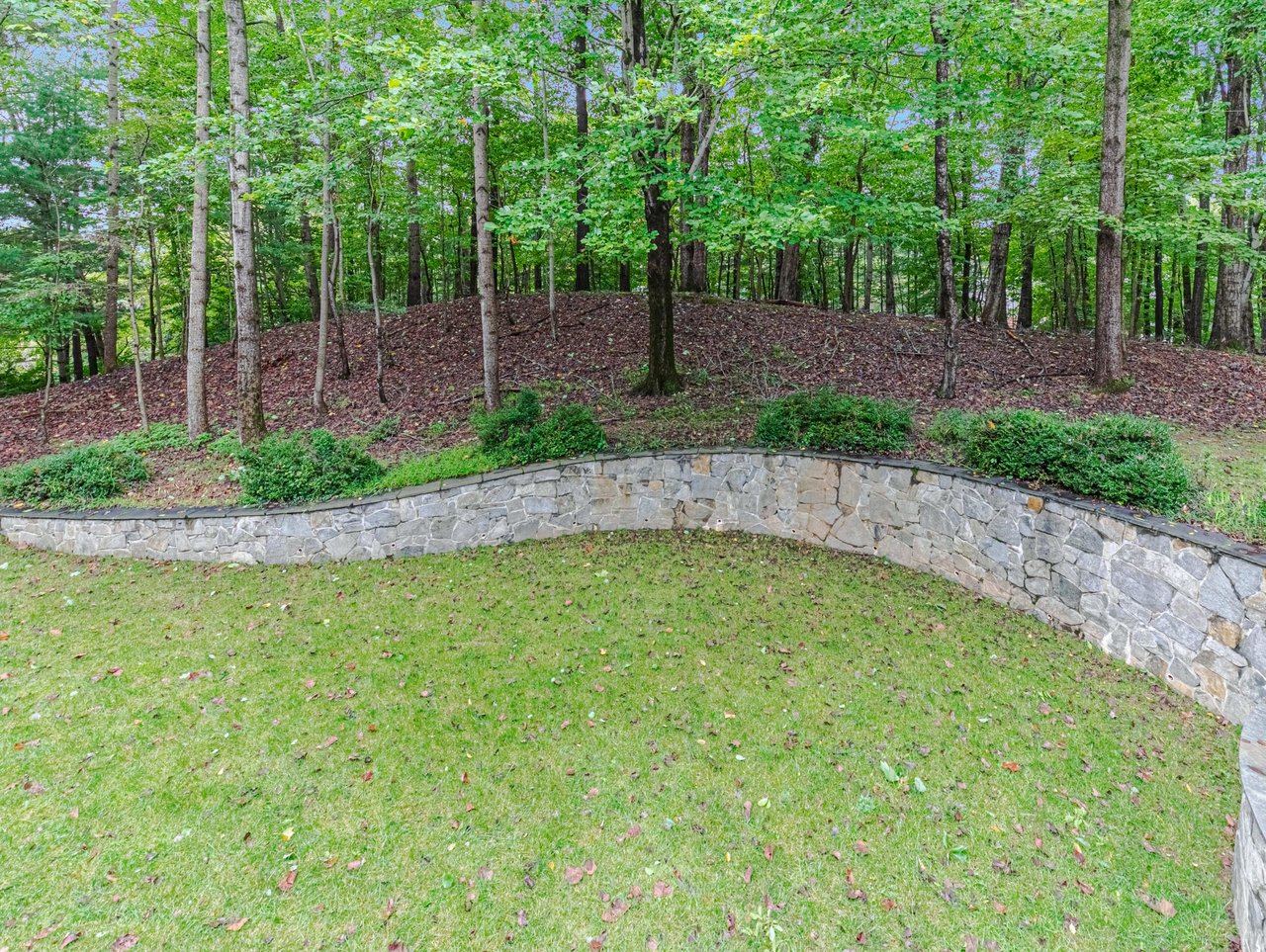 9225 Vendome Drive, Bethesda MD 20817