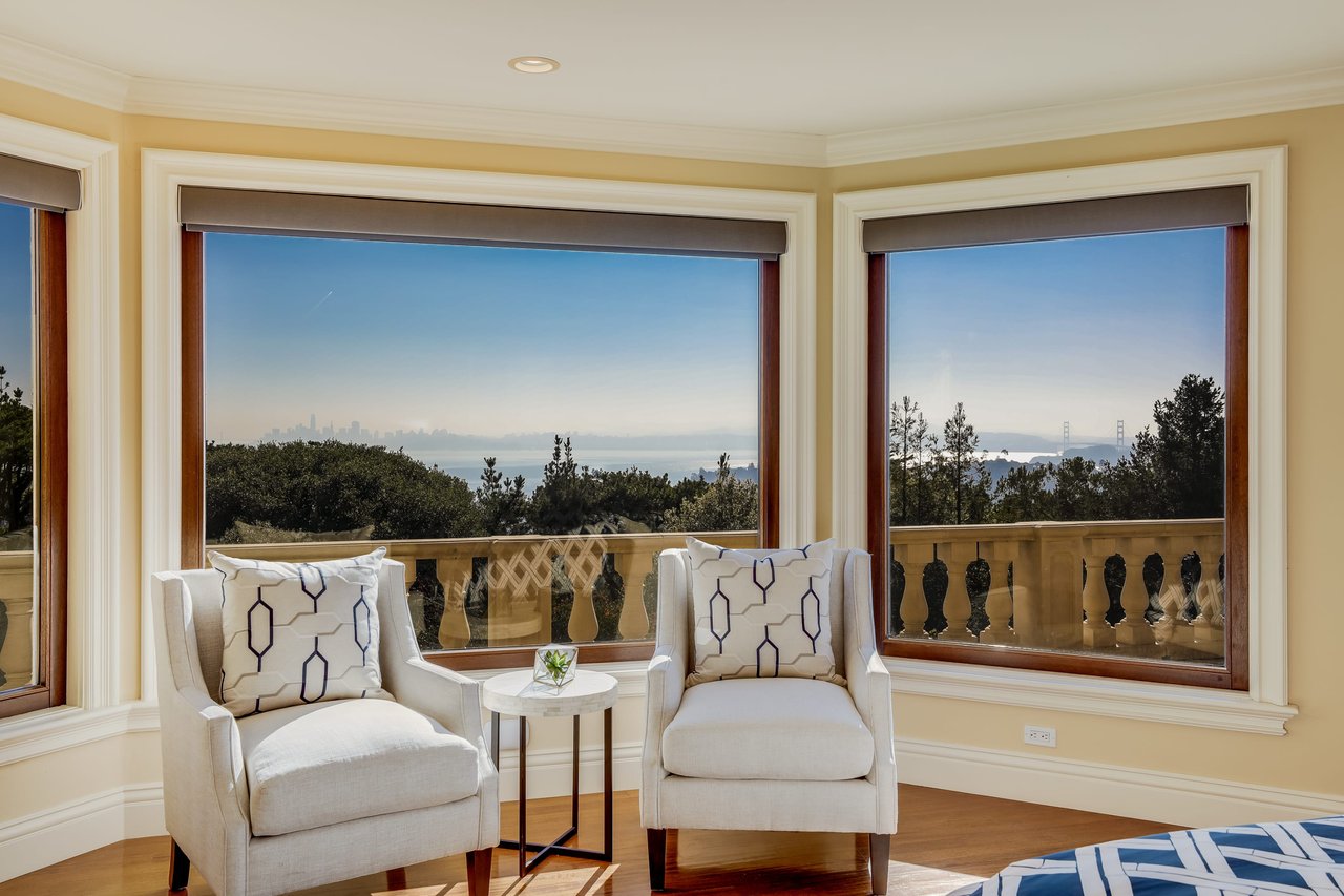 Extraordinary Tiburon Sanctuary