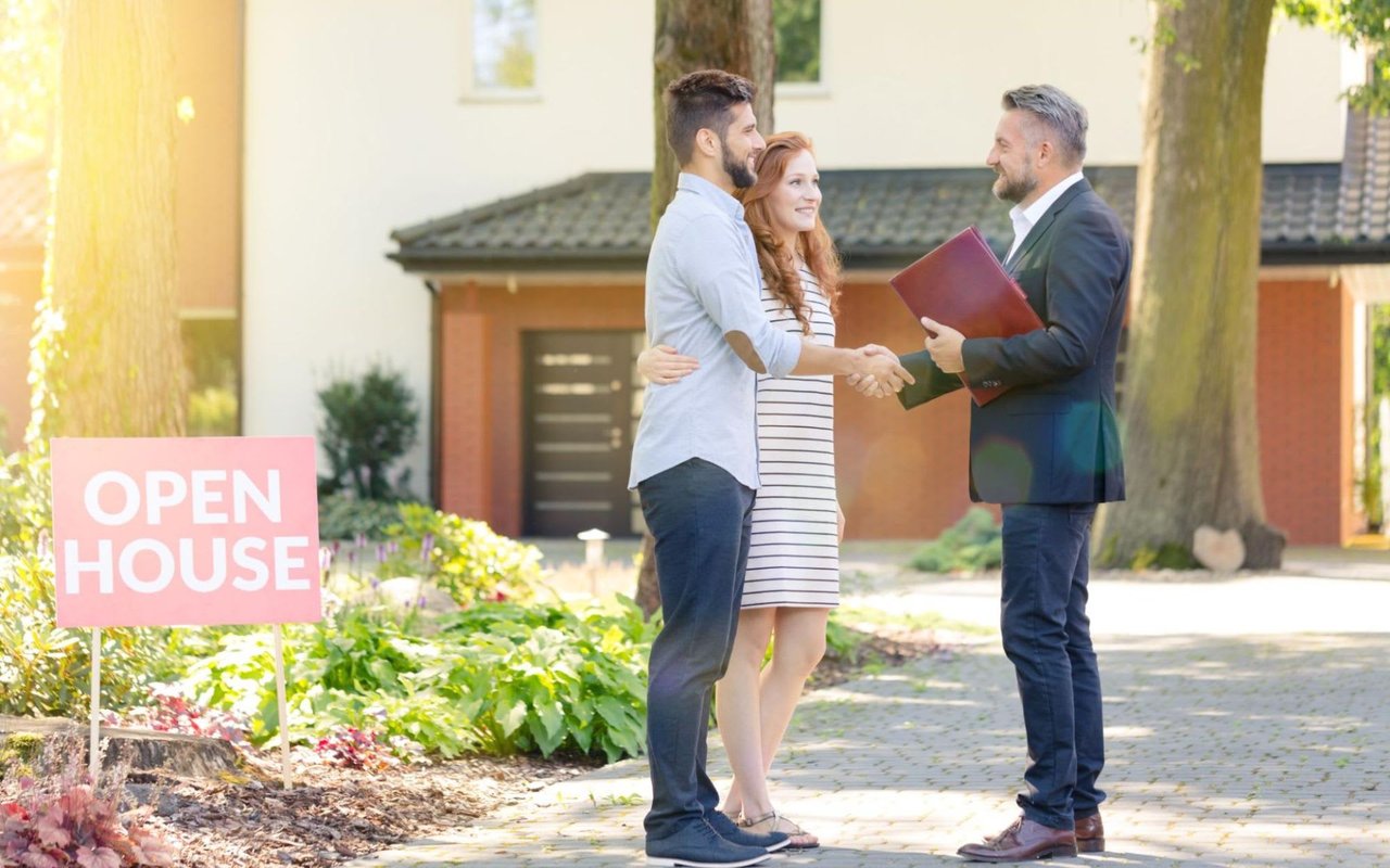 6 Easy Ways to Have a Successful Open House