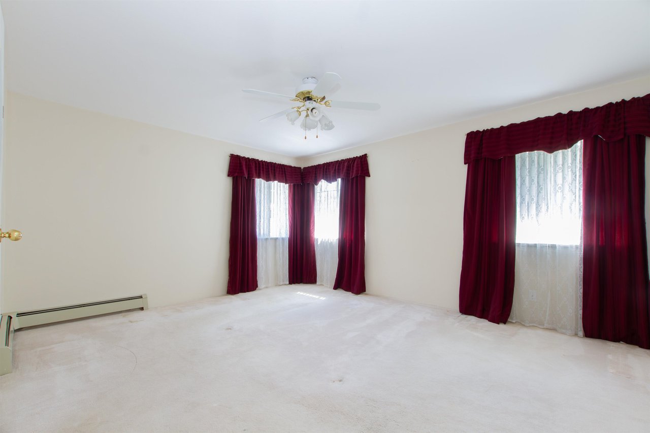 40038 Plateau Dr