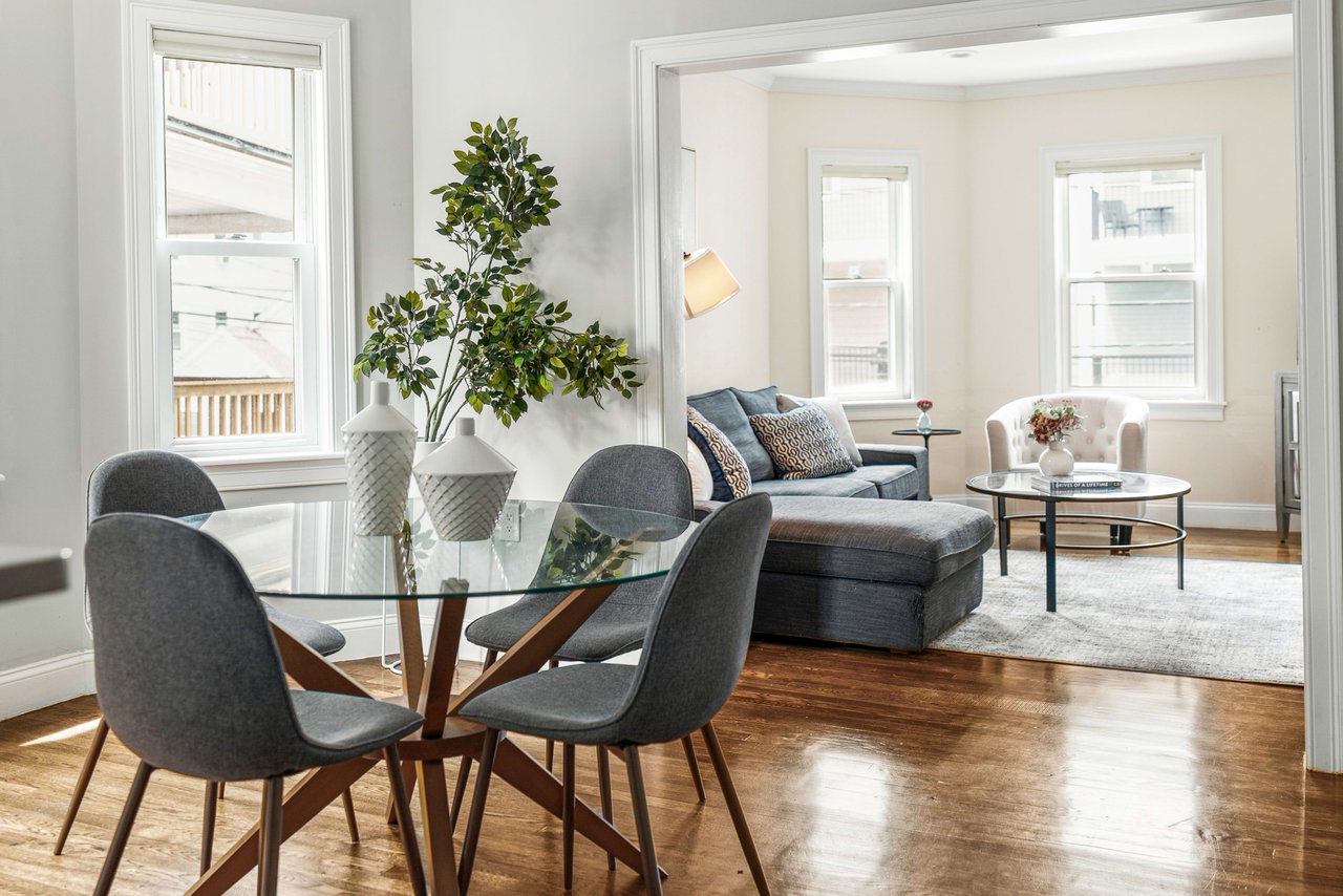 25 Granfield Ave Unit: 2